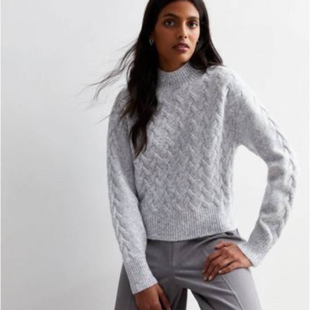 Wild Fable Gray Cowl Neck Sweater with Chunky Knit​​​
